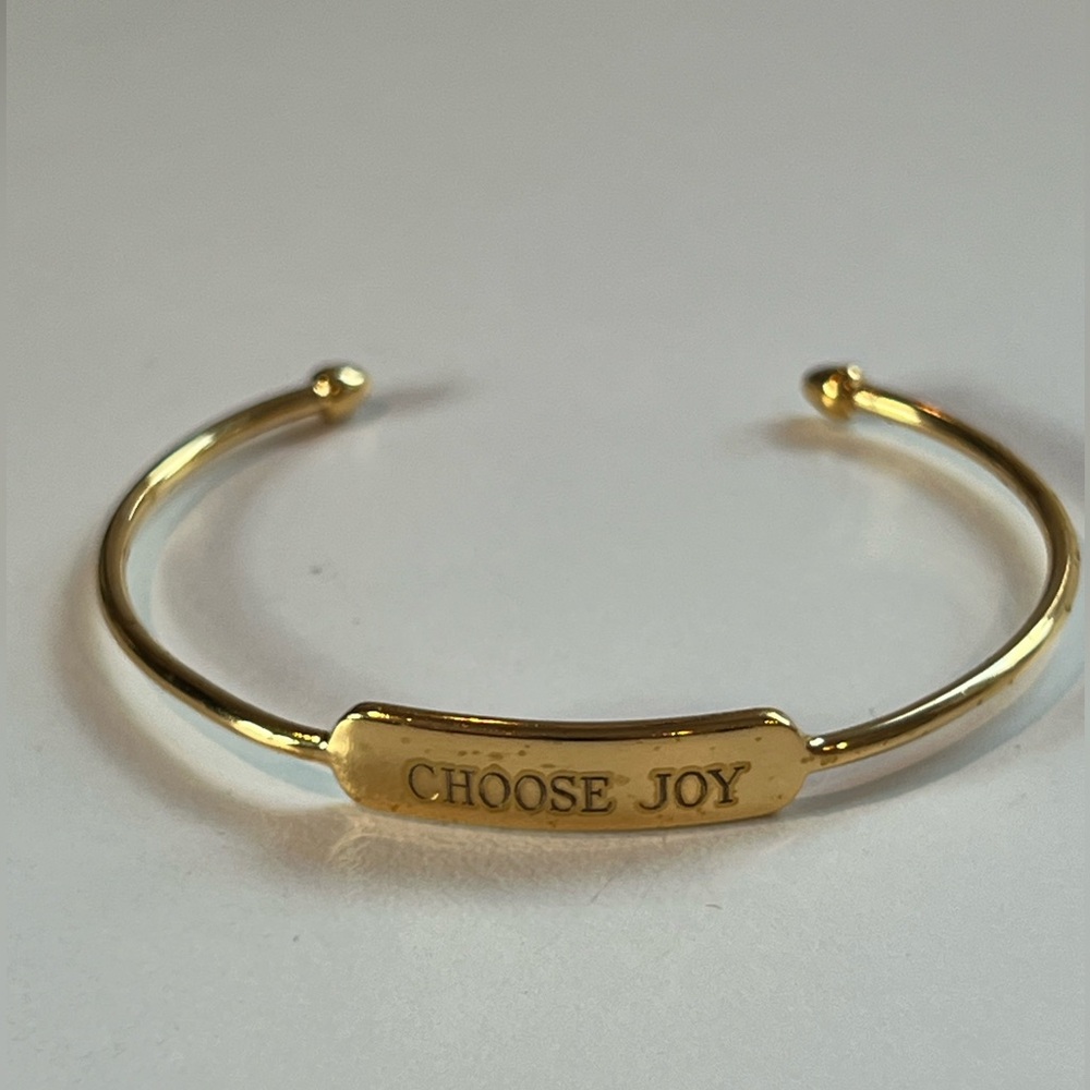 Stella & Dot gold custom bangle “Choose Joy”